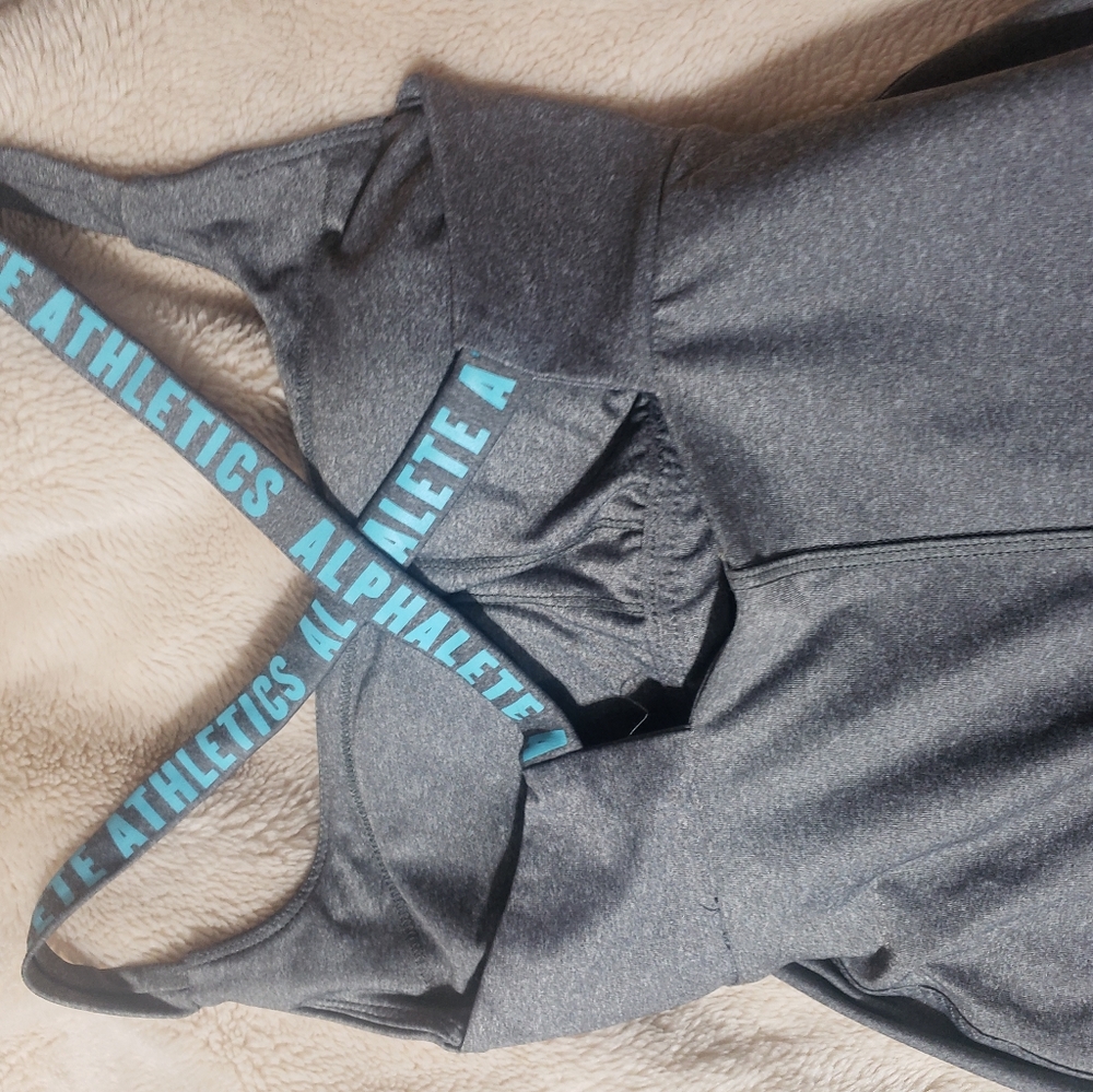 Alphalete shirt